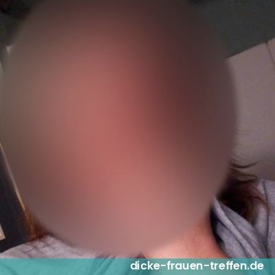 Julia, 41 – Sinsheim